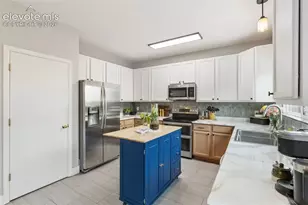 1922 Woodpark Dr, Colorado Springs, CO 80951 - Photo 20
