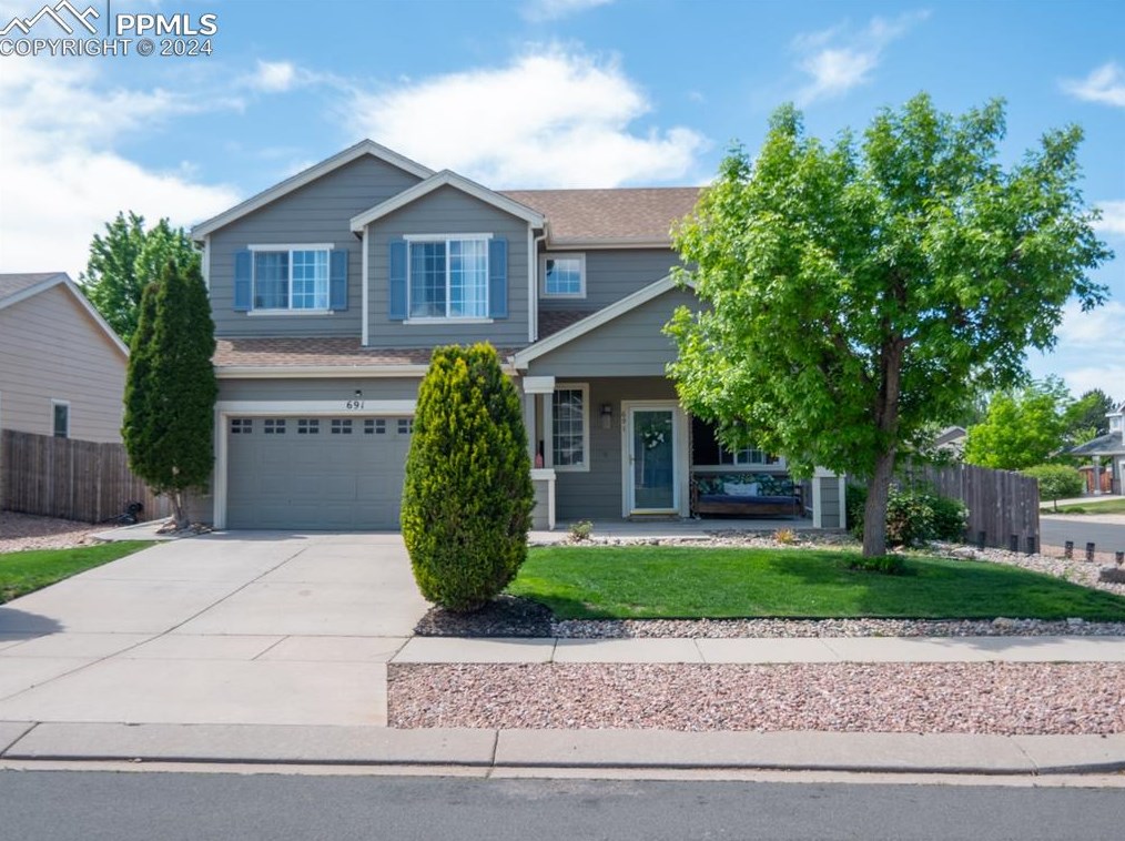 691 Prairie Star Cir, Colorado Springs, CO 80916-5551