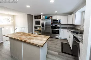 913 Cardinal St, Colorado Springs, CO 80911 - Photo 8