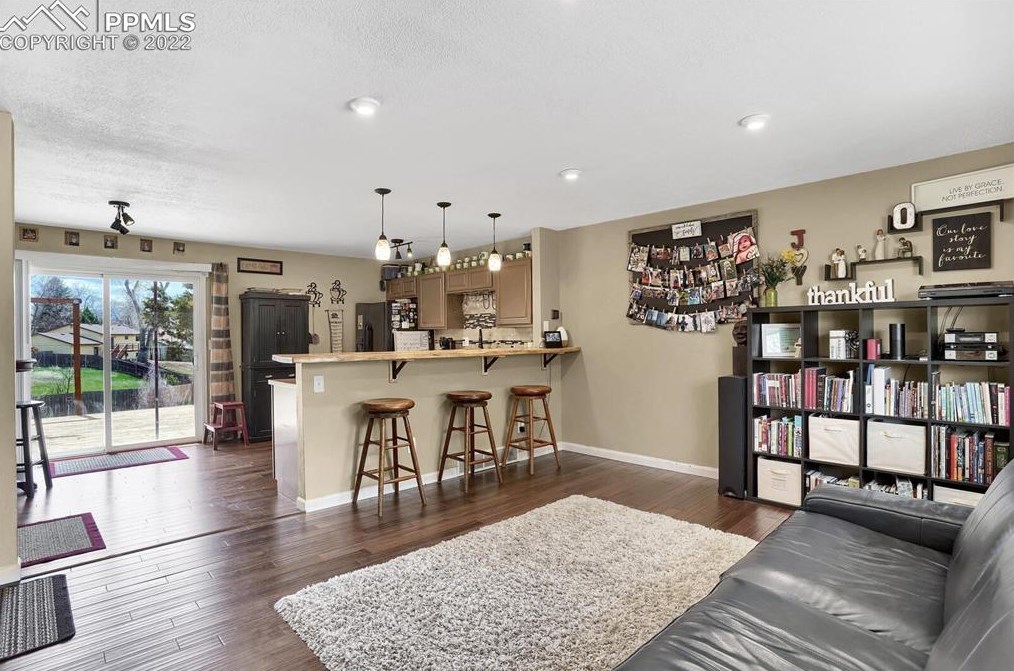 4729 Sleepy Hollow Cir, Colorado Springs, CO 80917-2532