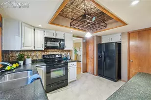 5368 W Cliff Point Circle, Colorado Springs, CO 80919 - Photo 12