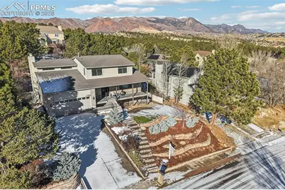 5368 W Cliff Point Circle, Colorado Springs, CO 80919 - Photo 2