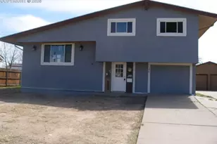 46 Radcliff Ln, Pueblo, CO 81005 - Photo 1