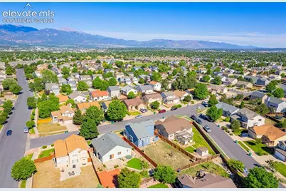 3345 Kestrel Drive, Colorado Springs, CO 80916 - Photo 36