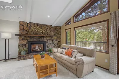 5905 Castlewood Lane, Colorado Springs, CO 80918 - Photo 10