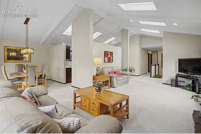 5905 Castlewood Lane, Colorado Springs, CO 80918 - Photo 12