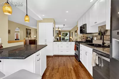 472 W Rockrimmon Boulevard #C, Colorado Springs, CO 80919 - Photo 4