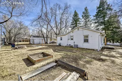 2428 E Monument Street, Colorado Springs, CO 80909 - Photo 26