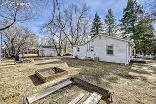 2428 E Monument St, Colorado Springs, CO 80909 - Photo 26