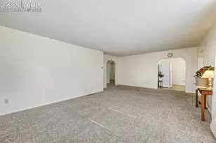 2428 E Monument St, Colorado Springs, CO 80909 - Photo 8