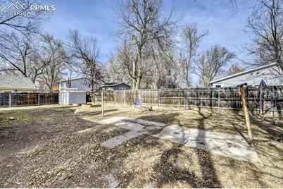 2428 E Monument Street, Colorado Springs, CO 80909 - Photo 24