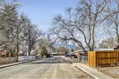 2428 E Monument Street, Colorado Springs, CO 80909 - Photo 28