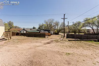2205 N Chestnut Street, Colorado Springs, CO 80907 - Photo 20