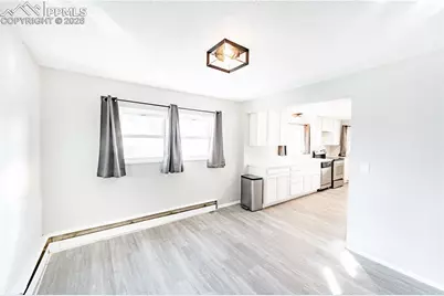 728 Bonfoy Avenue, Colorado Springs, CO 80909 - Photo 10