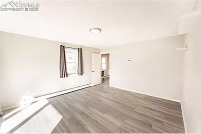 728 Bonfoy Avenue, Colorado Springs, CO 80909 - Photo 12