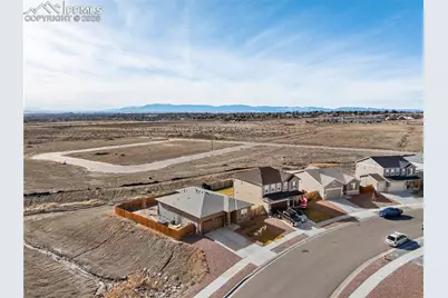 2530 Torino Way, Pueblo, CO 81001 - Photo 38