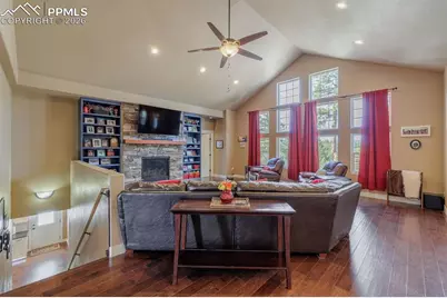 293 Daniwood Grove, Florissant, CO 80816 - Photo 14