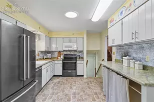 1011 N Chelton Rd, Colorado Springs, CO 80909 - Photo 8
