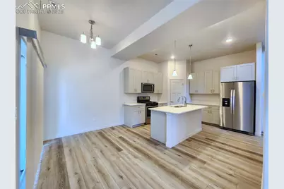 5706 Villa Lorenzo Drive, Colorado Springs, CO 80919 - Photo 4