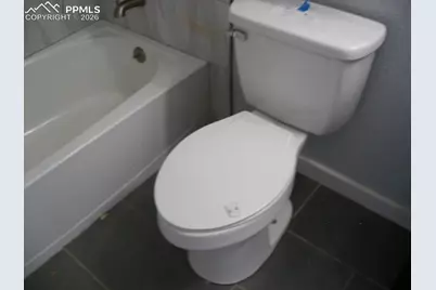 2315 Newcastle Drive, Pueblo, CO 81008 - Photo 10