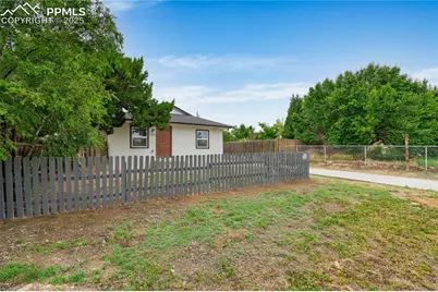 1205 Catalpa Street, Pueblo, CO 81001 - Photo 4