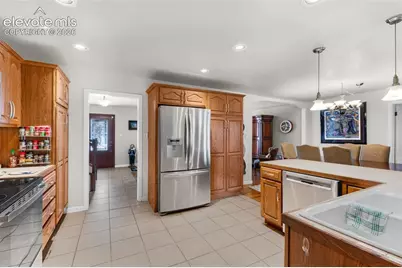 2935 Country Club Drive, Pueblo, CO 81008 - Photo 8