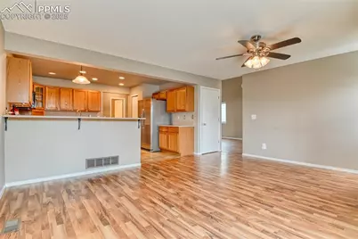 4801 Sweetgrass Lane, Colorado Springs, CO 80922 - Photo 10