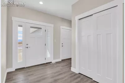 866 E Snyder Drive, Pueblo West, CO 81007 - Photo 2