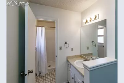 1118 War Eagle Court, Colorado Springs, CO 80919 - Photo 30