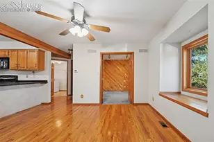 1043 Kings Crown Rd, Woodland Park, CO 80863 - Photo 14