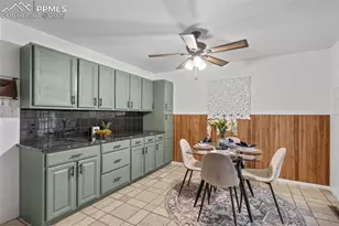 814 Paradise Ln, Colorado Springs, CO 80904 - Photo 14