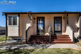 4545 Lamplighter Cir, Colorado Springs, CO 80916 - Photo 8