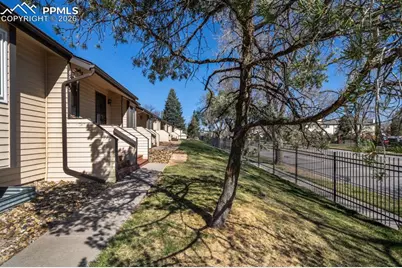 4545 Lamplighter Circle, Colorado Springs, CO 80916 - Photo 10