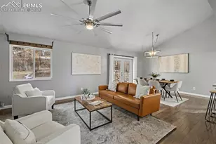 848 Chelsea Ct, Colorado Springs, CO 80918 - Photo 2