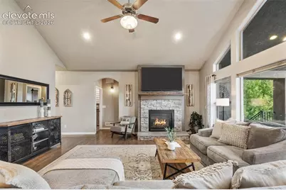 2835 Brogans Bluff Drive, Colorado Springs, CO 80919 - Photo 10