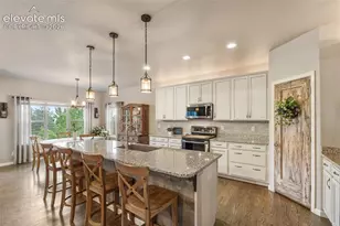 2835 Brogans Bluff Dr, Colorado Springs, CO 80919 - Photo 14