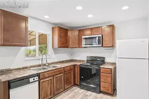 1407 Maxwell St, Colorado Springs, CO 80906 - Photo 8