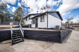2537 Camelot Ct, Colorado Springs, CO 80904 - Photo 24