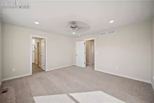 11863 Lost Peak Ln, Colorado Springs, CO 80925 - Photo 4