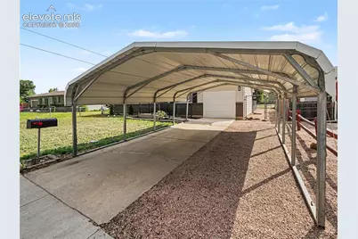 1076 Maxwell Street, Colorado Springs, CO 80906 - Photo 16