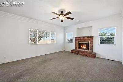 1269 E Platteville Boulevard, Pueblo, CO 81007 - Photo 6