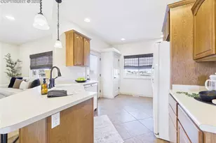36 S Rolling Prairie Dr, Pueblo West, CO 81007 - Photo 18