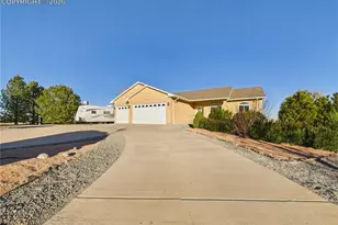 36 S Rolling Prairie Dr, Pueblo West, CO 81007 - Photo 4