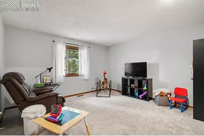 7585 Ponca Road, Colorado Springs, CO 80908 - Photo 16