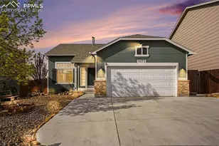 9375 Wolf Pack Terrace, Colorado Springs, CO 80920 - Photo 6