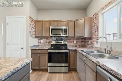 3506 Ptarmigan Lane, Pueblo, CO 81005 - Photo 10