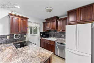 1727 Chautauqua Dr, Colorado Springs, CO 80915 - Photo 8