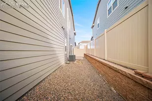 1975 Abbington St, Colorado Springs, CO 80910 - Photo 32