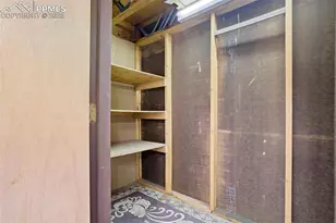 326 Mt View Ln, Colorado Springs, CO 80907 - Photo 28