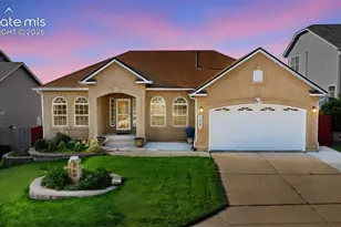 1023 Whistler Hollow Dr, Colorado Springs, CO 80906 - Photo 2